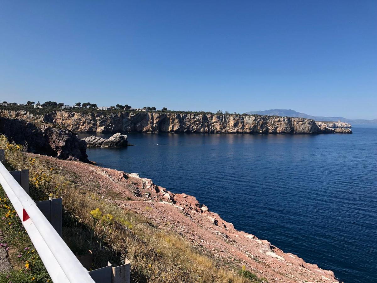 B&B Le Onde Praiola Terrasini Exteriér fotografie